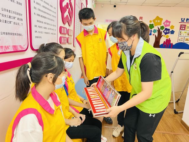 三鄉鎮開展“護航成長，青春拒‘毒’行”宣傳活動圖片1.JPG