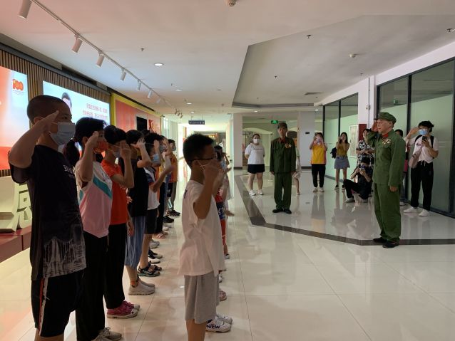三鄉鎮開展“迎‘八一’建軍節·享無毒健康人生”主題活動照片1.JPG
