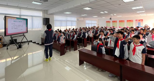 三鄉鎮開展“上好開學第一課，師生共筑‘防毒墻’”活動圖片4_副本.jpg